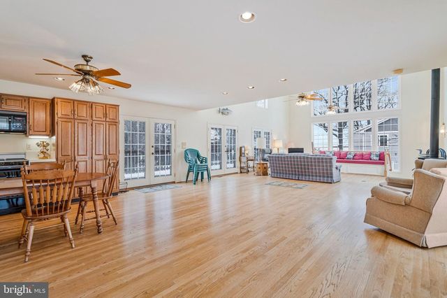 850 WALNUT AVE, North Beach, MD 20714
