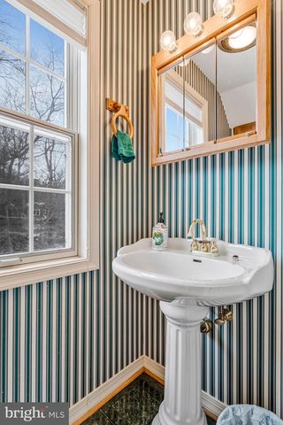 850 WALNUT AVE, North Beach, MD 20714