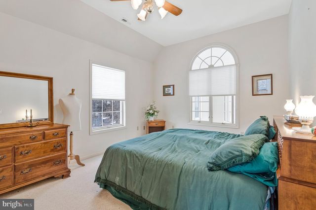 850 WALNUT AVE, North Beach, MD 20714
