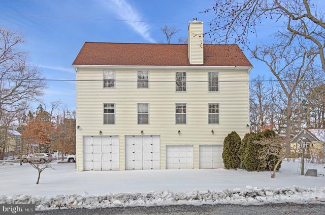 850 WALNUT AVE, North Beach, MD 20714