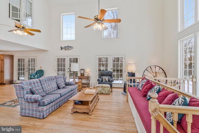 850 WALNUT AVE, North Beach, MD 20714