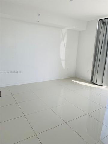 5252 NW 85Th Ave 807, Doral, FL 33166