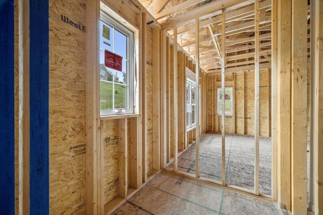 W253N5553 Crescent Hill DRIVE, Sussex, WI 53089