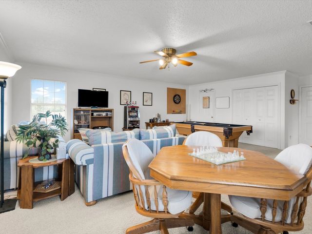 806 Red Oak Drive, Lewisville, TX 75067
