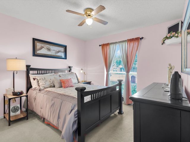 806 Red Oak Drive, Lewisville, TX 75067