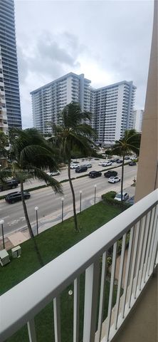 1985 S Ocean Dr 3P, Hallandale Beach, FL 33009