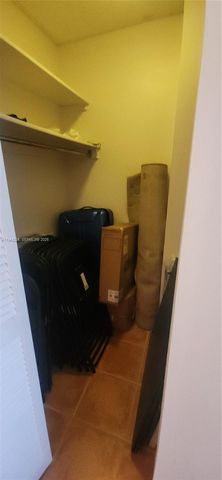 1985 S Ocean Dr 3P, Hallandale Beach, FL 33009