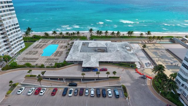 1985 S Ocean Dr 3P, Hallandale Beach, FL 33009