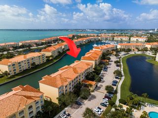 6 Harbour Isle Drive Ph6, Fort Pierce, FL 34949