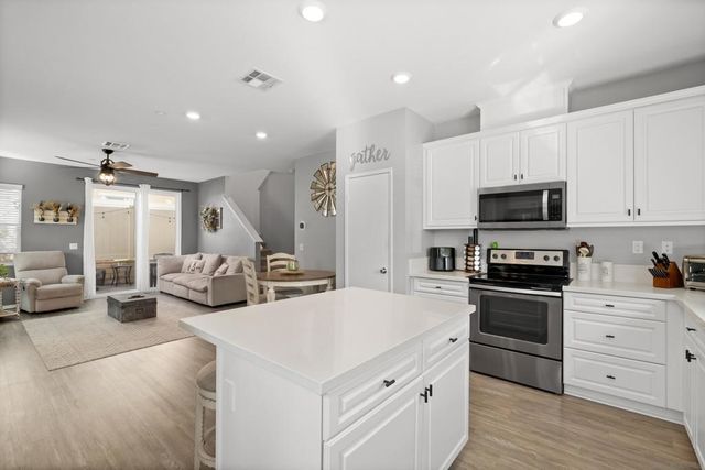 13650 Gray Hawk Way, Valley Center, CA 92082