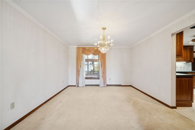 710 Florida Avenue, Jeannette, PA 15644