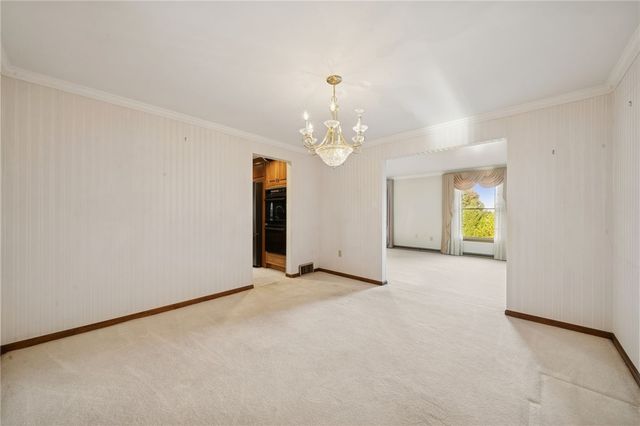 710 Florida Avenue, Jeannette, PA 15644