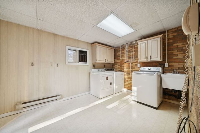 710 Florida Avenue, Jeannette, PA 15644