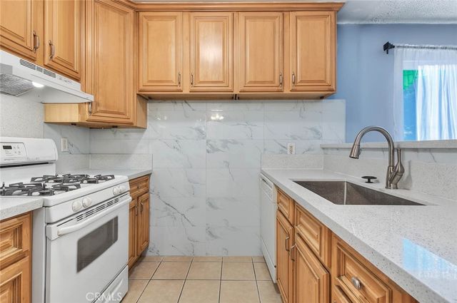 645 Scott Place 6, Glendora, CA 91740