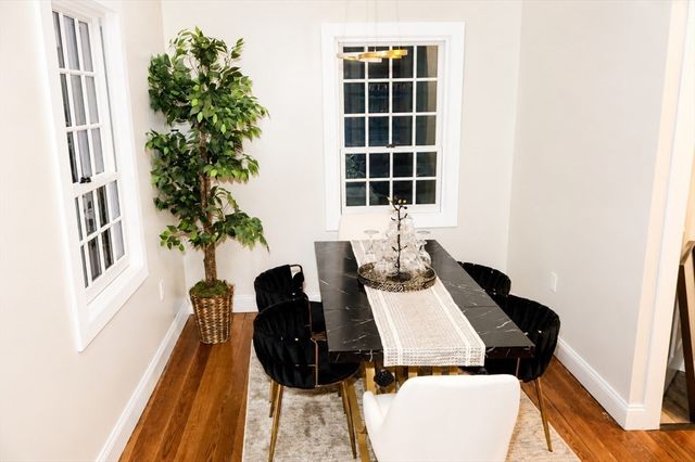 17 Wilcox St, Fall River, MA 02721