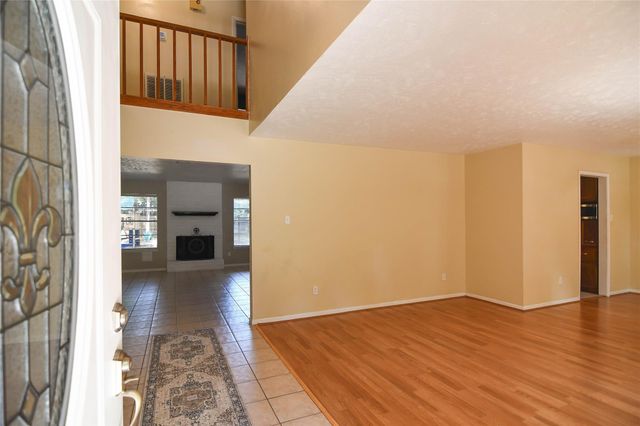 2103 Silver Falls Drive, Houston, TX 77339