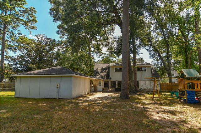 2103 Silver Falls Drive, Houston, TX 77339