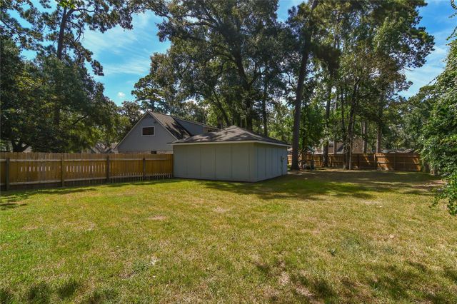 2103 Silver Falls Drive, Houston, TX 77339