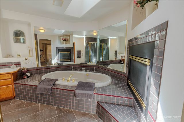 5381 Snow Goose Lane, Blaine, WA 98230