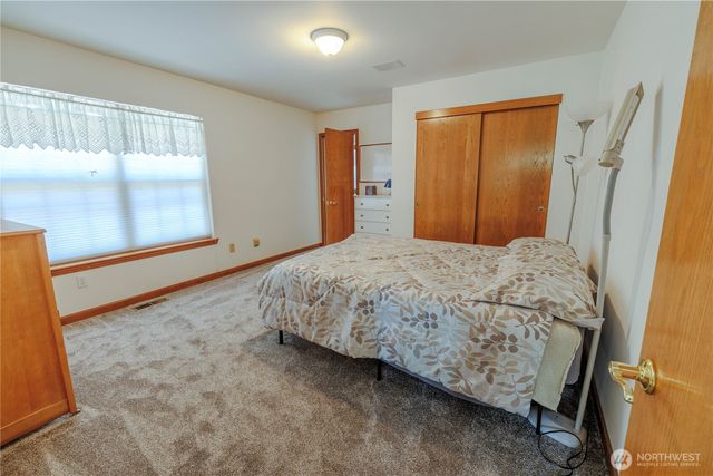 5381 Snow Goose Lane, Blaine, WA 98230