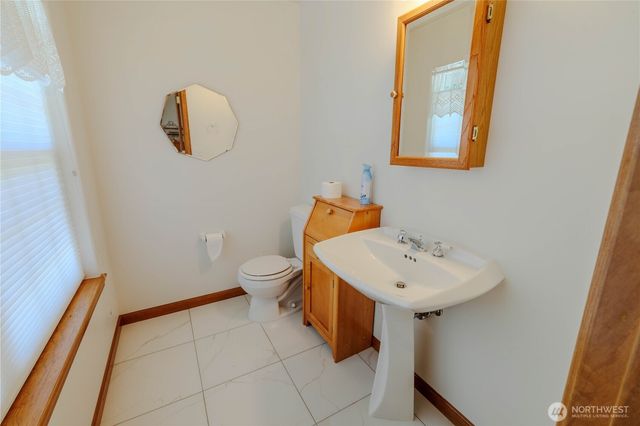 5381 Snow Goose Lane, Blaine, WA 98230