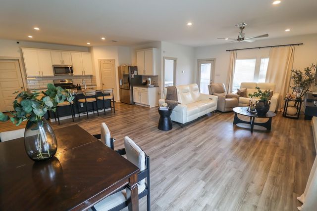 7727 Sleek Flock Lane, Rosharon, TX 77583