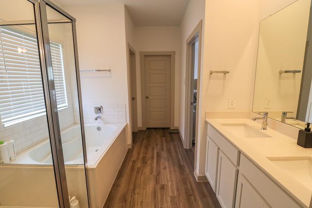 7727 Sleek Flock Lane, Rosharon, TX 77583