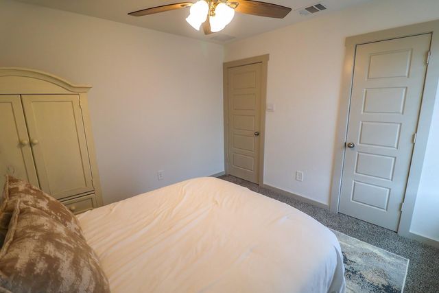 7727 Sleek Flock Lane, Rosharon, TX 77583