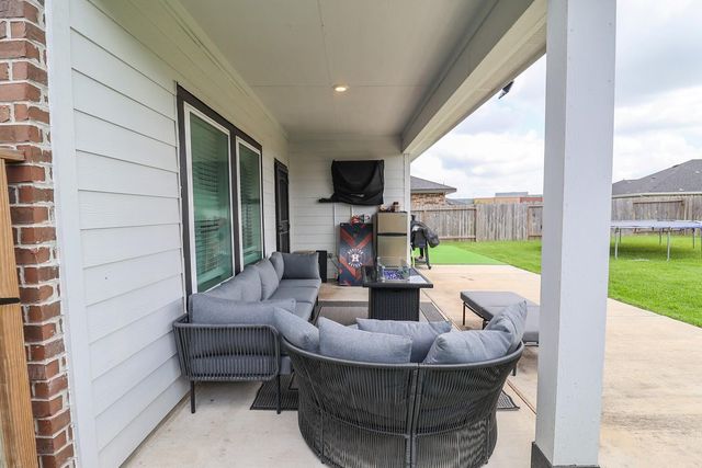 7727 Sleek Flock Lane, Rosharon, TX 77583