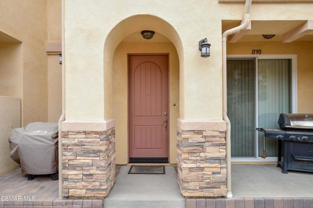 1190 Vista Canyon Lane 15, Newbury Park, CA 91320