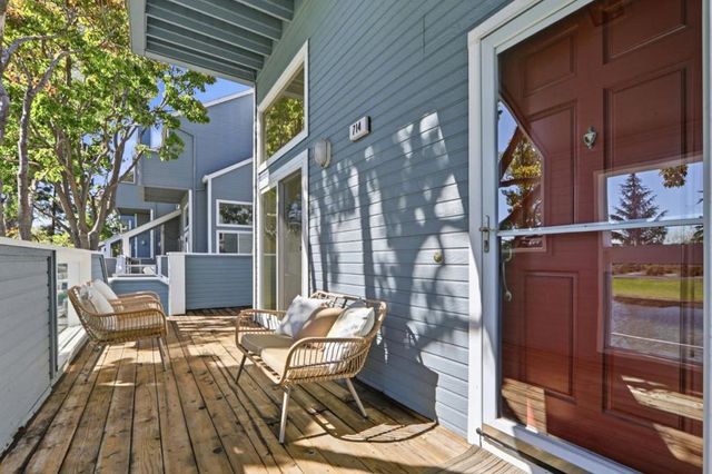 714 Portwalk Place, Redwood City, CA 94065