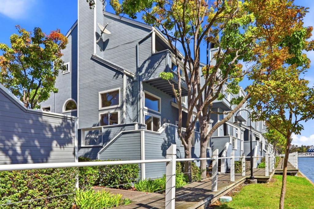 714 Portwalk Place, Redwood City, CA 94065