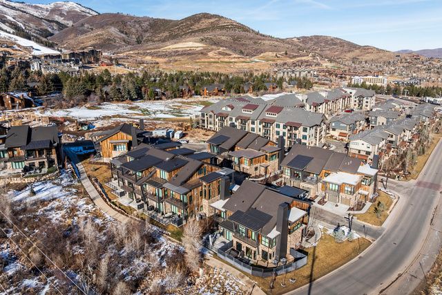 1907 STONE HOLLOW. CT, Park City, UT 84098