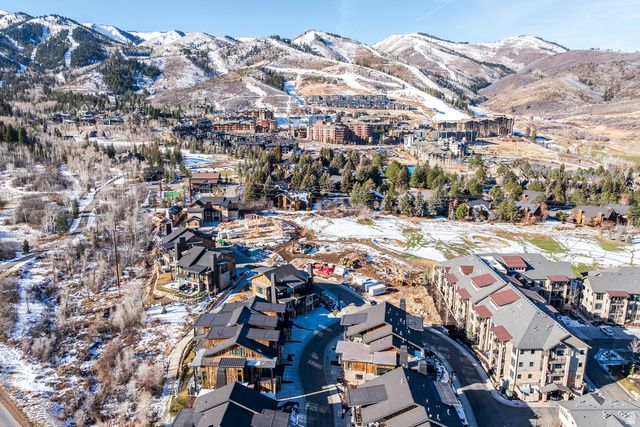 1907 STONE HOLLOW. CT, Park City, UT 84098