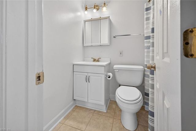 1010 Barclay SQ, Virginia Beach, VA 23451