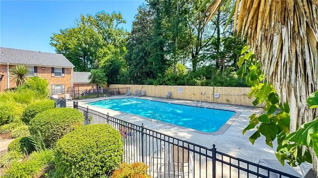 1010 Barclay SQ, Virginia Beach, VA 23451