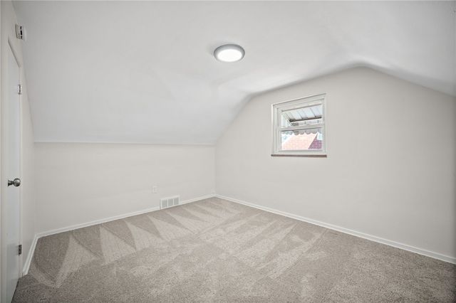 2025 Ohio Ave, West Mifflin, PA 15122