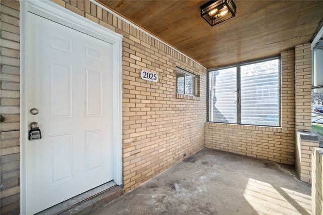 2025 Ohio Ave, West Mifflin, PA 15122