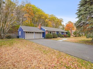 5 Maher Drive, Norwalk, CT 06850