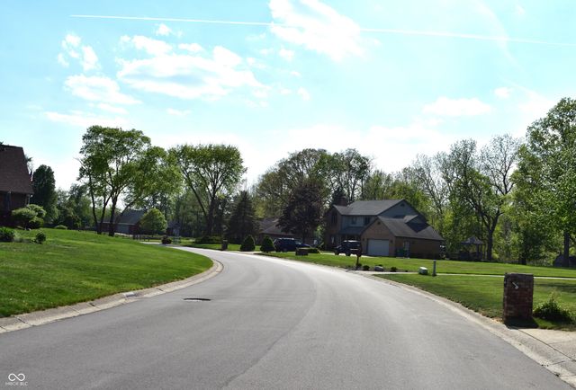 2370 Woodland Trace, Plainfield, IN 46168