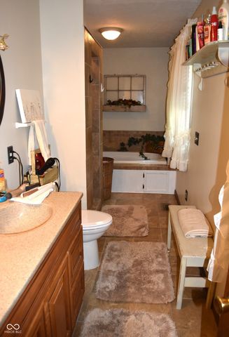 2370 Woodland Trace, Plainfield, IN 46168