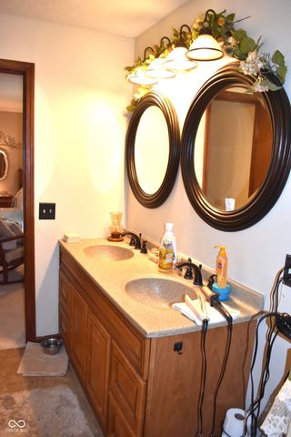2370 Woodland Trace, Plainfield, IN 46168