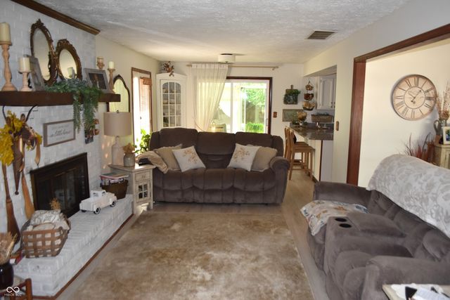 2370 Woodland Trace, Plainfield, IN 46168
