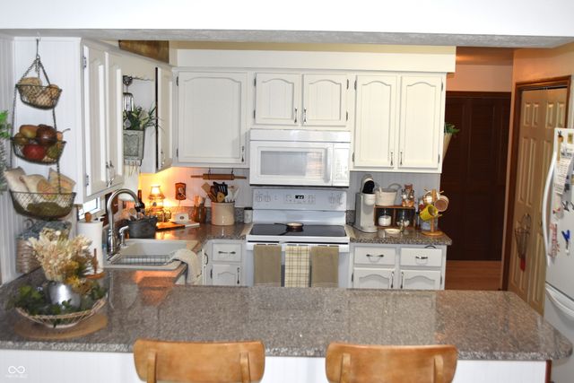 2370 Woodland Trace, Plainfield, IN 46168