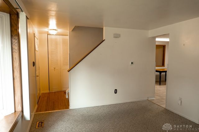 800 Sipos Circle, Englewood, OH 45322