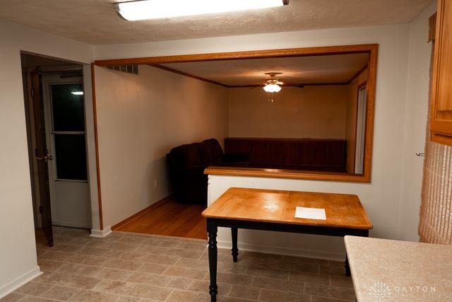 800 Sipos Circle, Englewood, OH 45322