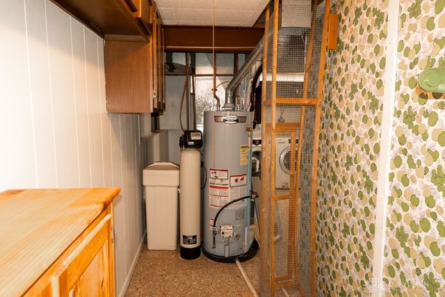 800 Sipos Circle, Englewood, OH 45322