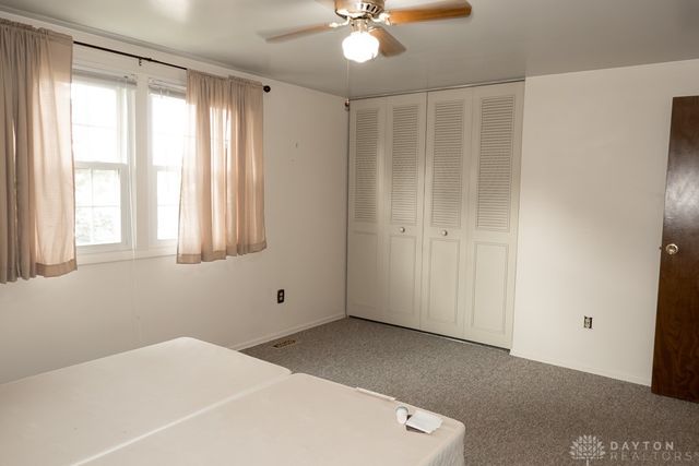 800 Sipos Circle, Englewood, OH 45322