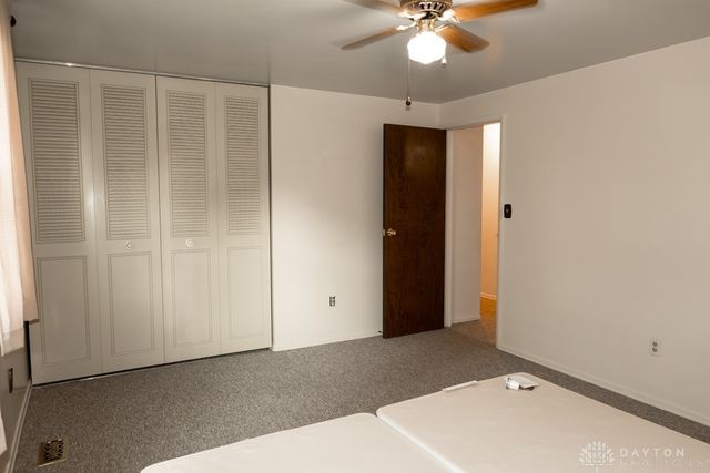 800 Sipos Circle, Englewood, OH 45322