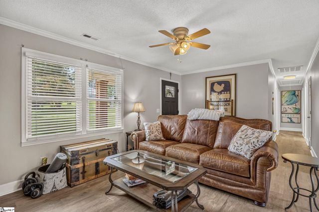 1660 Holly Springs Road, Inman, SC 29349